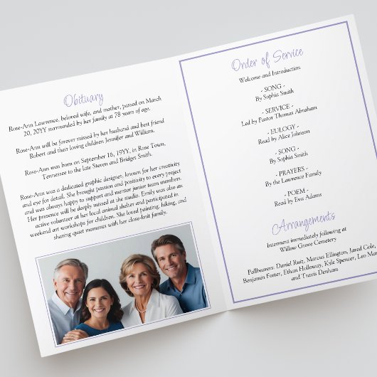 Elegante Meadow bloemen begrafenis gevouwen Programma