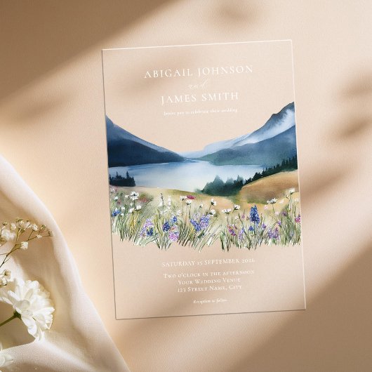 Elegante minimalistische Waterverf Mountain bruilo Acryl Uitnodigingen