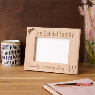 Elegante moderne aangepaste familienaam, liefde en gegraveerde lijstjes