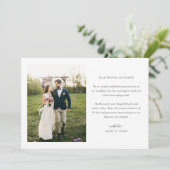 Elegante moderne script foto bruiloft dank je kaar bedankkaart (Staand voorkant)