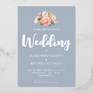 Elegante moderne zilveren roze pioen stoffige blau folie uitnodiging