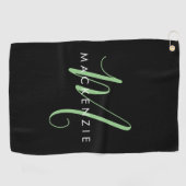 Elegante Moderne Zwarte Groene Script Monogram Golfhanddoek (Horizontaal)