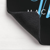 Elegante Moderne Zwarte Hemelblauwe Script Monogra Muismat (Hoek)