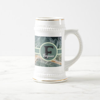 Elegante Monogram Familienaam Edelsteen Initiaal Bierpul