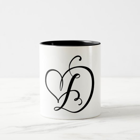 ELEGANTE MONOGRAM KLEUR ZWARTE LETTER "D" TWEEKLEURIGE KOFFIEMOK (Center)