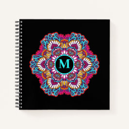 Elegante multi-kleur mandala bloeien monogram notitieboek