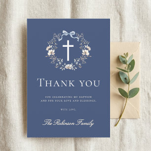 Elegante Navy Blauwe Bloemenkruis Doop Bedankkaart