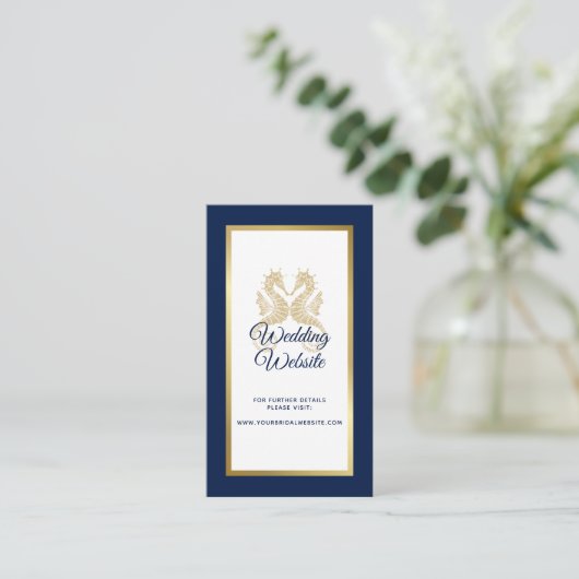 Elegante Navy Blue Gouden Zeepaarden Trouwwebsite Informatiekaartje (Staand voorkant)