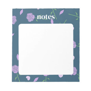 Elegante Navy en Paarse Roos Patroon Notitieblok