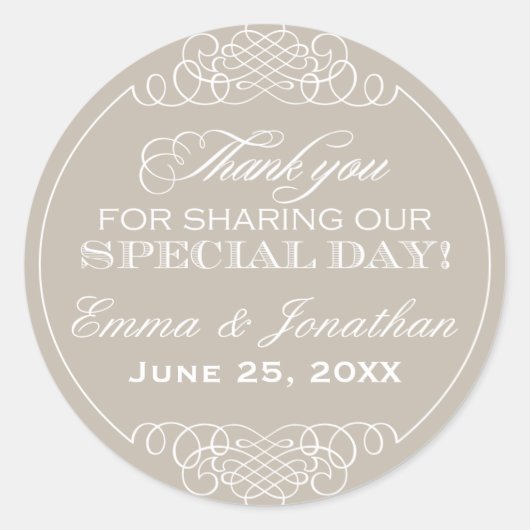 Elegante Neutrale Beige Bruiloft Dank u Monogram Ronde Sticker (Voorkant)