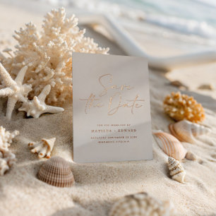 Elegante Neutrale Trouw Save The Date Script Folie Uitnodiging