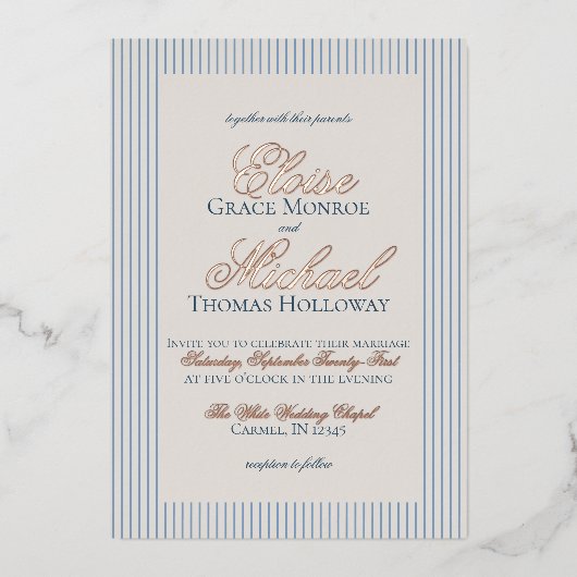 Elegante oude geld script blauwe streep bruiloft folie uitnodiging (Voorkant)