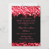 Elegante oudejaarsavond rode glinsterende lichten kaart (Voorkant)