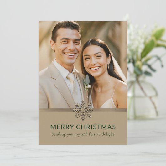 Elegante Passen getrouwd Eerste Kerstmis Fotokaart Feestdagenkaart (Staand voorkant)