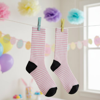 Elegante pastel roze en wit dun gestreept sokken