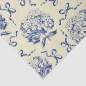 Elegante Preppy Blue Toile Hydrangea Bow Pattern Tissuepapier (Detail)