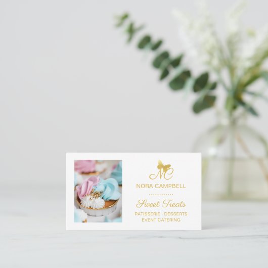 Elegante Professionele Monogram Gouden Vlinder Fot Visitekaartje (Staand voorkant)