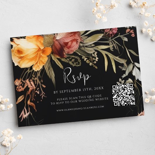 Elegante QR Code Bloemen Zwart Bruiloft RSVP Kaartje