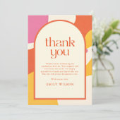 Elegante Retro Script Boog Frame Afstuderen Bedankkaart (Staand voorkant)