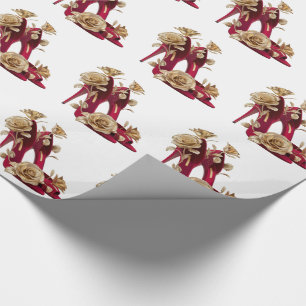 Elegante rode hoge hakken met gouden rozen cadeaupapier