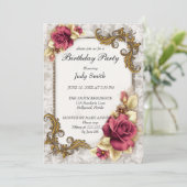 Elegante rode roos verjaardag uitnodiging (Staand voorkant)