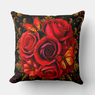 Elegante rode rozen met vlinders kussen