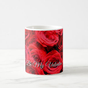 Elegante rode rozen rode bloemen rode bloemstukken koffiemok