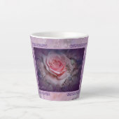 Élégante Rose Rose Et Dentelle Latte Mug (Devant)