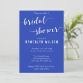 Elégante Royal Blue White Bridal Shower Invitation (Debout devant)