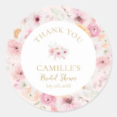 Elegante roze bloemige bruidsdouche ronde sticker (Voorkant)