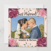 Elegante roze en bordeauxrode trouwkaart feestdagenkaart (Voorkant)