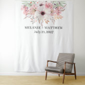 Elegante rustieke Waterverf bloemenbruiloft achter Wandkleed (In situ)