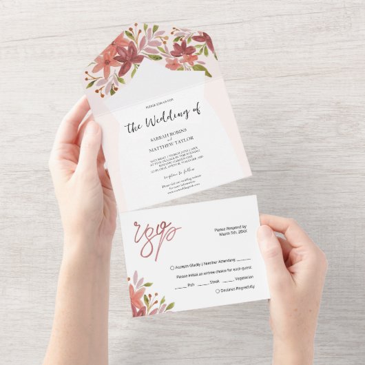 Elegante rustieke wilde bloemen Terracotta Blush All In One Uitnodiging (Afscheurbaar)