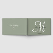 Elegante Sage Green Monogram Script Wedding Party Gastenboek (Volledig)
