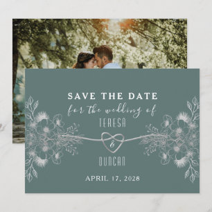 Elegante saliegroene foto trouwfoto save the date