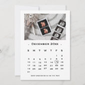 Elegante Script Kalender Zwangerschap aankondiging (Voorkant)