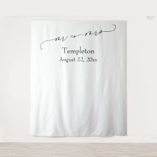 Elegante Script Mr & Mrs Eenvoudige Foto Achtergro Wandkleed