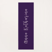 Elegante scriptnaam Solid Deep Violet Yogamat (Achterkant)