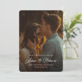 Elegante scriptnamen aangepaste foto bruiloft save the date (Staand voorkant)