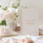 Élégante servante d'honneur Wedding planner<br><div class="desc">Conçu pour coordonner avec pour la collection de Faire-part de mariage "Chloe". Pour modifier les détails, cliquez sur "Détails". Pour déplacer le texte ou modifier la taille, la police ou la couleur, cliquez sur "Modifier à l'aide de l'outil de conception". Afficher le lien de collection sur cette page pour voir...</div>