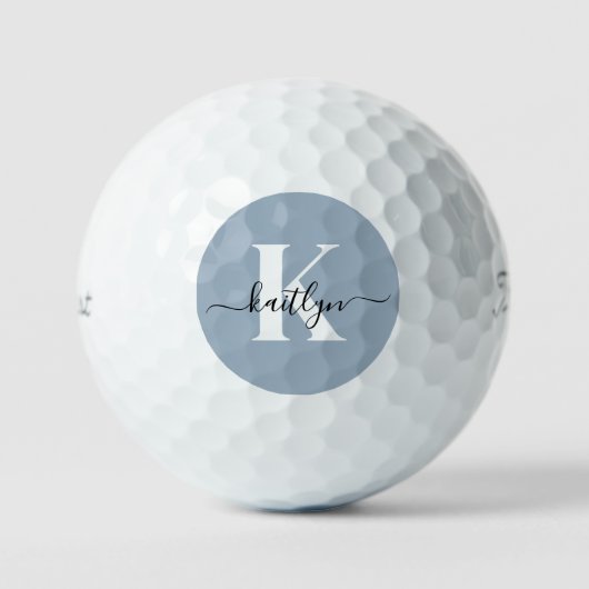 Elegante Stofblauwe Script Monogram Golfballen (Voorkant)