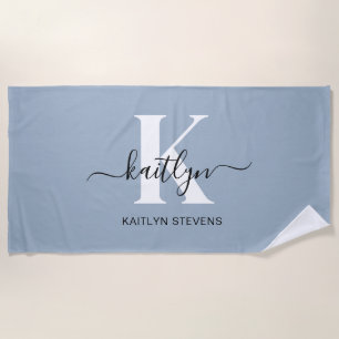 Elegante Stofblauwe Script Monogram Strandlaken