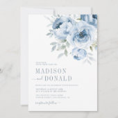 Elegante stoffige blauwe bloemen bruiloft uitnodig kaart (Voorkant)