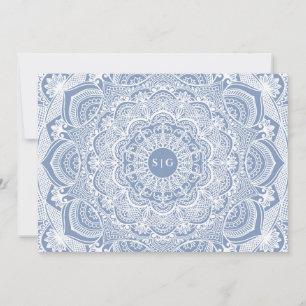 Elegante stoffige blauwe witte kanten mandala klas bedankkaart