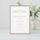 Elegante Taupe botanische kam monogram bruiloft Save The Date (Staand voorkant)