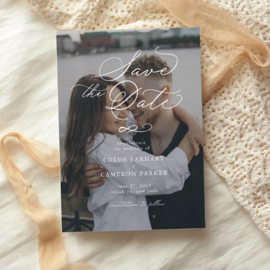 Elegante traditionele kalligrafie trouwfoto save the date