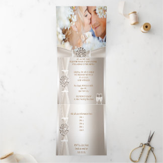 Elegante Trouw Damast Crème Witte Champagne 3 Drieluik Uitnodiging
