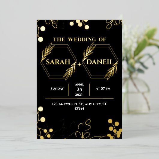 Elegante trouw uitnodiging zwart en goud folie (Staand Voorkant)