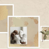 Elegante trouwuitnodiging met gouden textuur kaart