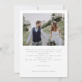 Elegante twee fotoscript minimalistische bruiloft bedankkaart (Achterkant)